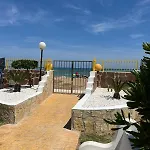 Holiday Beach شقة دينايا