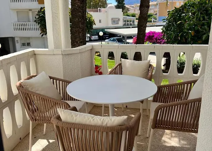 Holiday Beach * دينايا